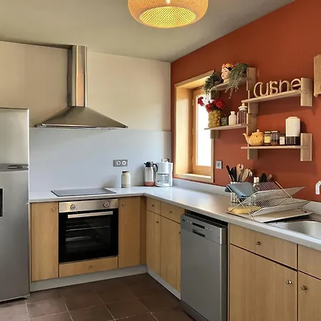 Spacieux A Montbeugny, 14 Pers., Animaux Acceptes - Fr-1-489-593 Holiday home *