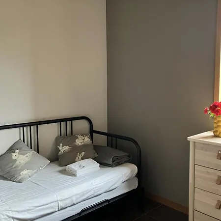 Spacieux A Montbeugny, 14 Pers., Animaux Acceptes - Fr-1-489-593 Vakantiehuis Montbeugny