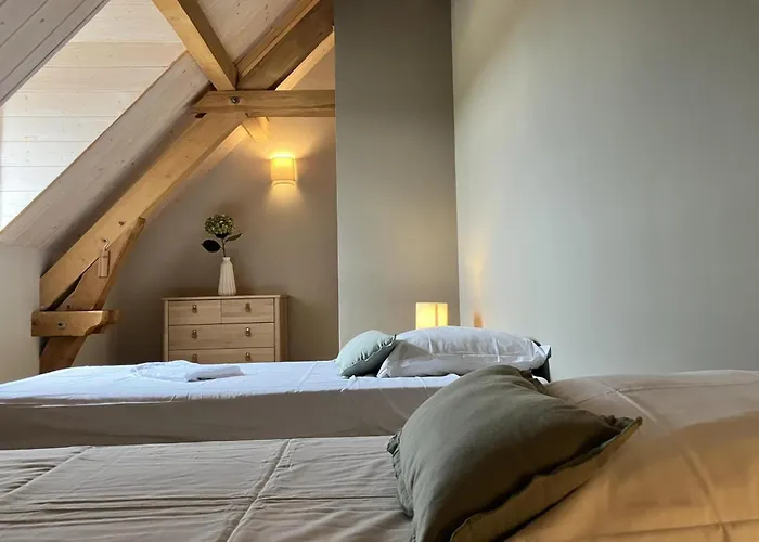 Spacieux A Montbeugny, 14 Pers., Animaux Acceptes - Fr-1-489-593 Holiday home Montbeugny